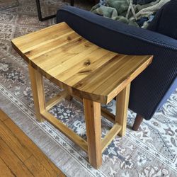 Solid wood saddle-seat Stool