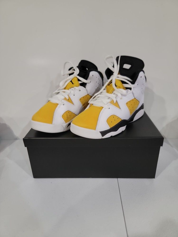 1.5y Yellow Ochre Jordan 6 Retro Lightly Used