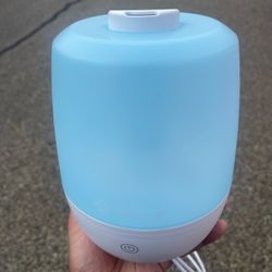 🔥 Compact Cool Mist Humidifier — Like New