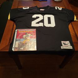 Throwback Rocky BLEIER JERSEY & Sports Illustrated Magazine 