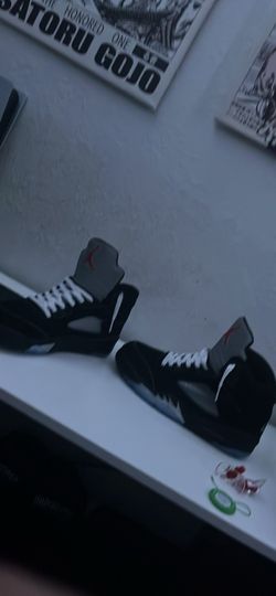Air Jordan High-Top Sneakers Black Red