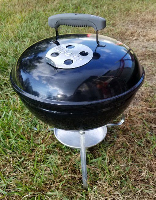 Small Weber BBQ Grill 