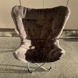 Lounge Chair 
