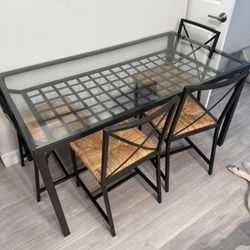 Dining Table & Chairs