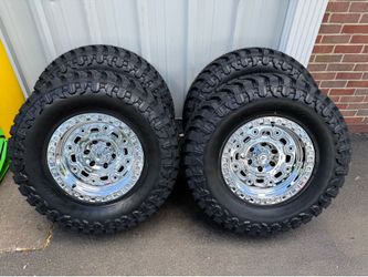 NEW 17x9 fittipaldi wheels mirror chrome wrapped in 35x12.50r17 atturo mt tires