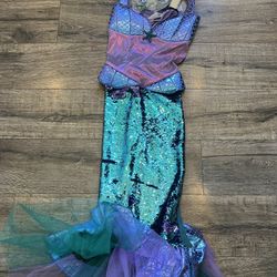 Halloween mermaid costume women’s medium 8-10 New 