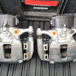 2023 Dodge Ram 1500 New oem rear cailpers