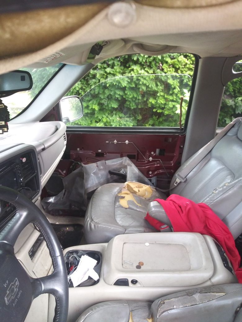 2000 Chevrolet Suburban