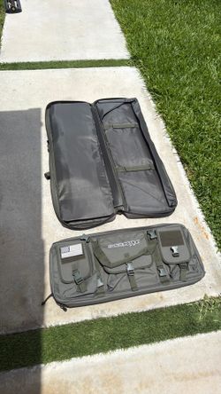 Double rifle bag and pistol bag