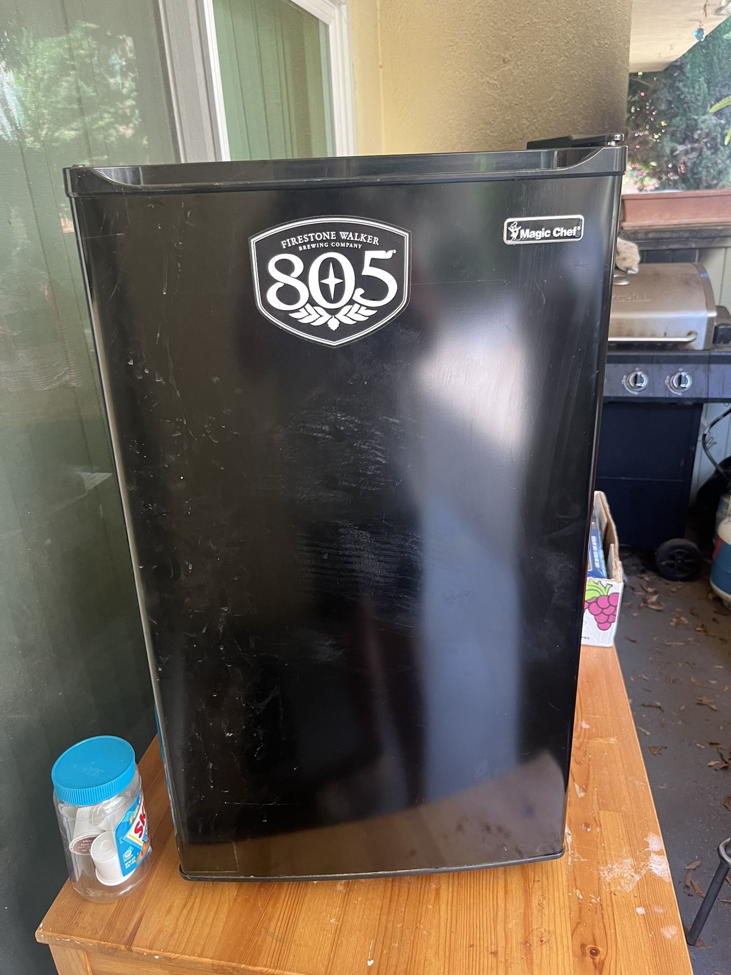 2023 Magic Chef Mini Fridge W/freezer