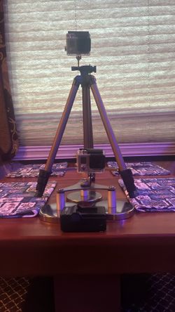 GoPro Hero 3+ And car Mount