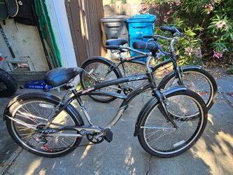 Snap-on edition Trek Calypso 7 speed beach cruiser pair
