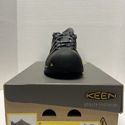 Utility Shoe