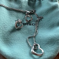 Tiffany  And Co Necklace And Earrings 