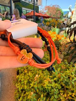 2026 Disney Parks Mickey & Minnie Halloween Pumpkin Friendship Bracelet Set of 2