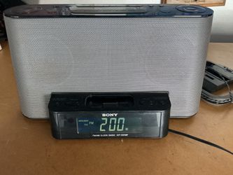 Sony clock radio am /fm also plays and charges I pod