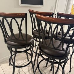 Set of 4 Swivel Bar Stools