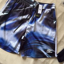 Umbro Shorts 40$