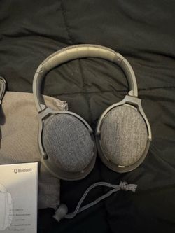 Headphones