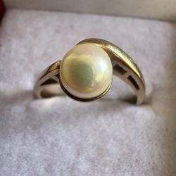 Vintage 10K Yellow Gold Natural Pearl Ring Size 6.5 – Elegant Classic Fine Jewelry Gift