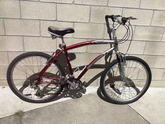 26” Mountain Diamondback Wildwood Aluminum Bike For Mens 8 Speeds Excellent Condition $125