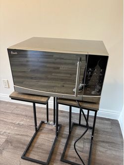 Avanti Stainless Steel Microwave – Works Great