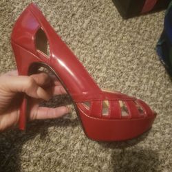 High Heels GUESS size 7m