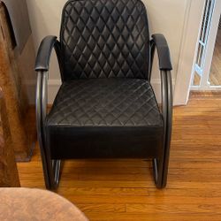 Faux leather quilted arm chair black