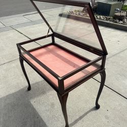 Beautiful Vintage Display Cabinet