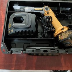 Dewalt  7.2Drill