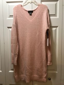 NEW WITH TAGS Colección Pink Knit Dress size Medium