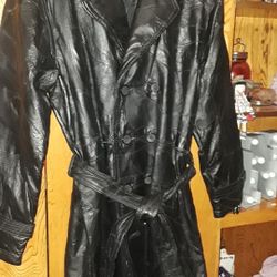 Men's medium trench style Leather Jacket