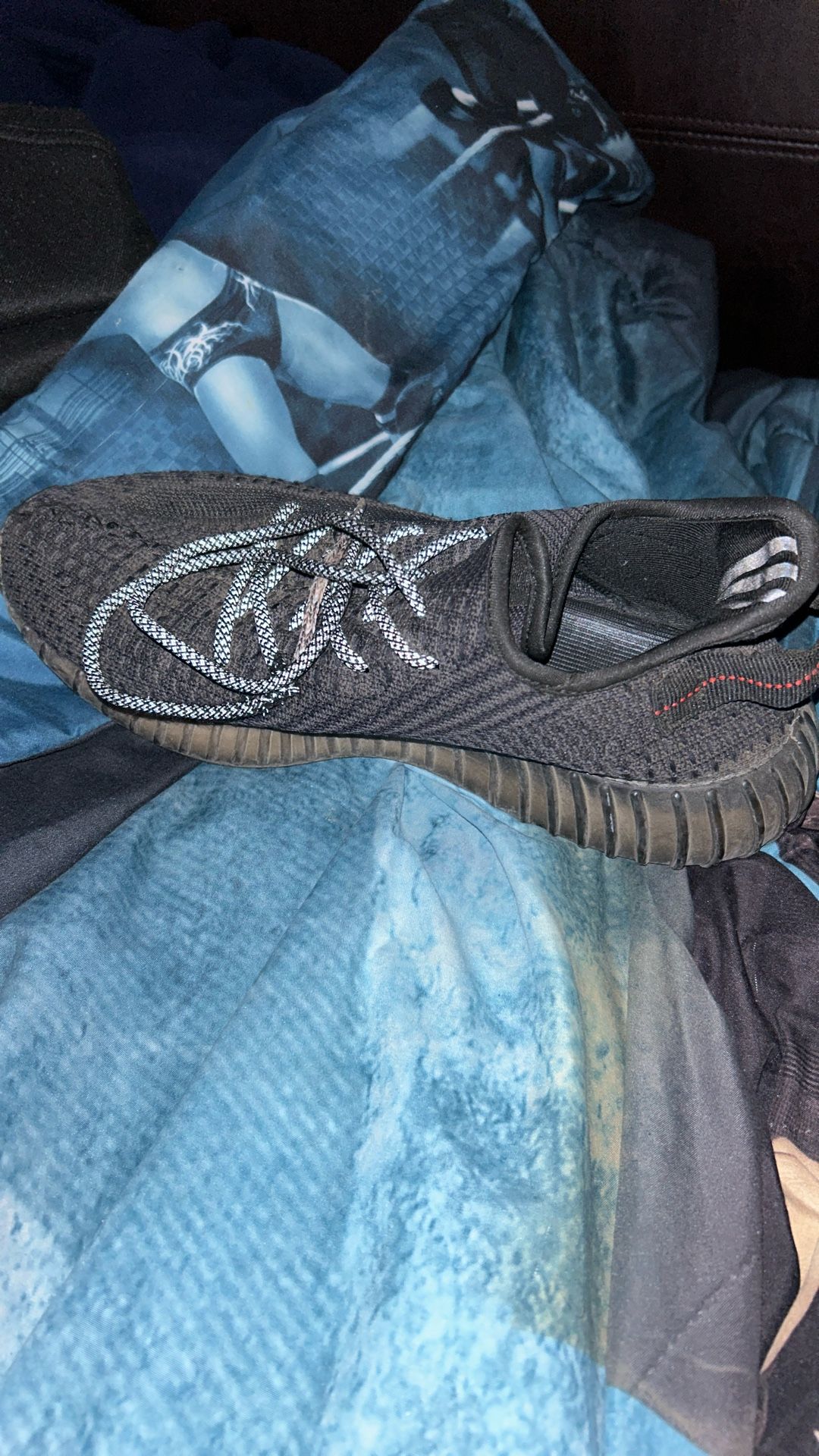 adidas Yeezy Boost 350 V2 (Black) Look At The Description 