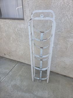 Tank holder