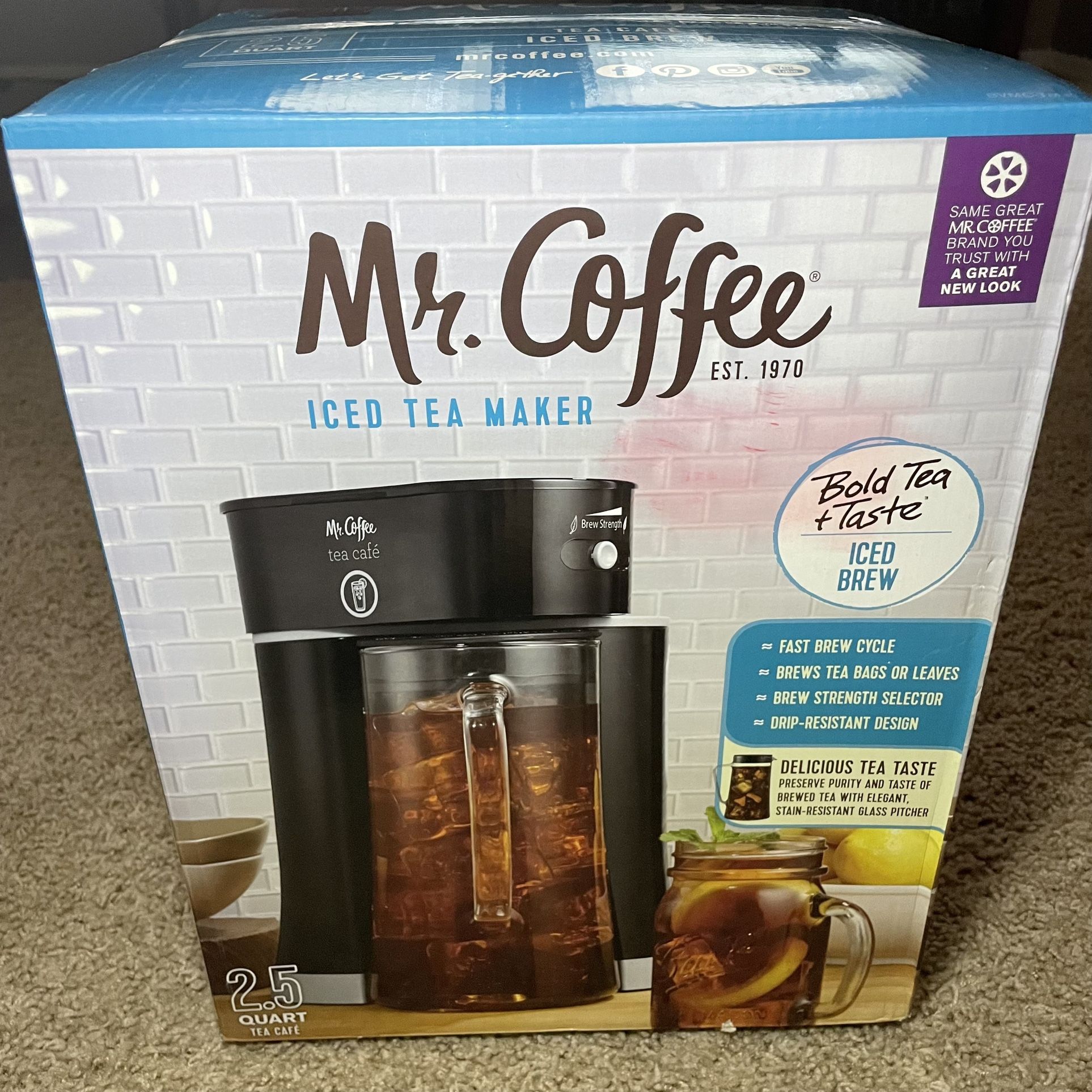 NEW! Mr. Coffee BVMC-TM33-RB-1 Iced Tea Maker 2.5 Quarts Black w/ Recipe Book