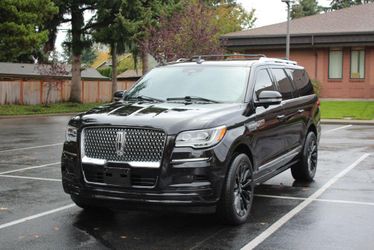 2022 Lincoln Navigator