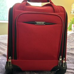 American Tourister Rolling Carry On Suitcase