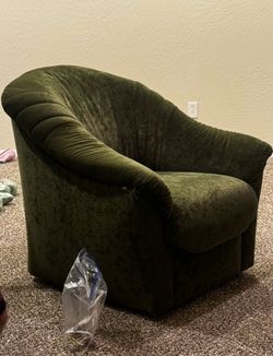 Velvet green swivel chair