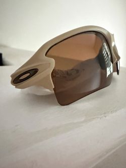 Standard Issue Flak® 2.0 XL Desert Collection