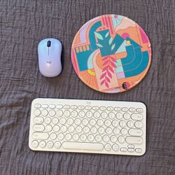 Logi Tech Keyboard Mouse And Mousepad