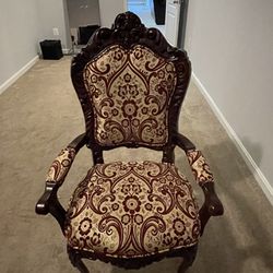 Antique Chair (2ea)