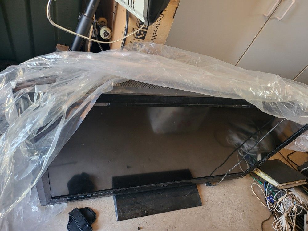 Vizio E552VL 55" 1080p HD LCD Television