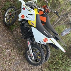 Rm85 2001