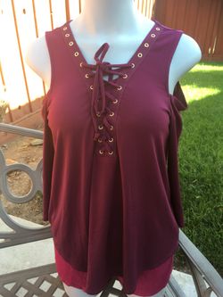 NWOT Woman’s Burgandy Blouse Size L