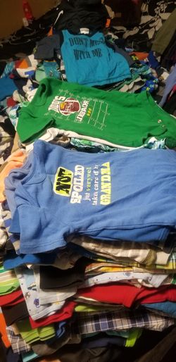 LARGE TRASH OF BOY'S BABY CLOTHES