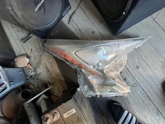 Prius headlights