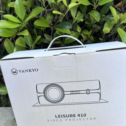 VANKYO Leisure 410 Native 720P LCD Home Theater Projector, Portable Projector compatiable with iOS/Android Connection, HDMI, PS4, VGA, USB for Home En