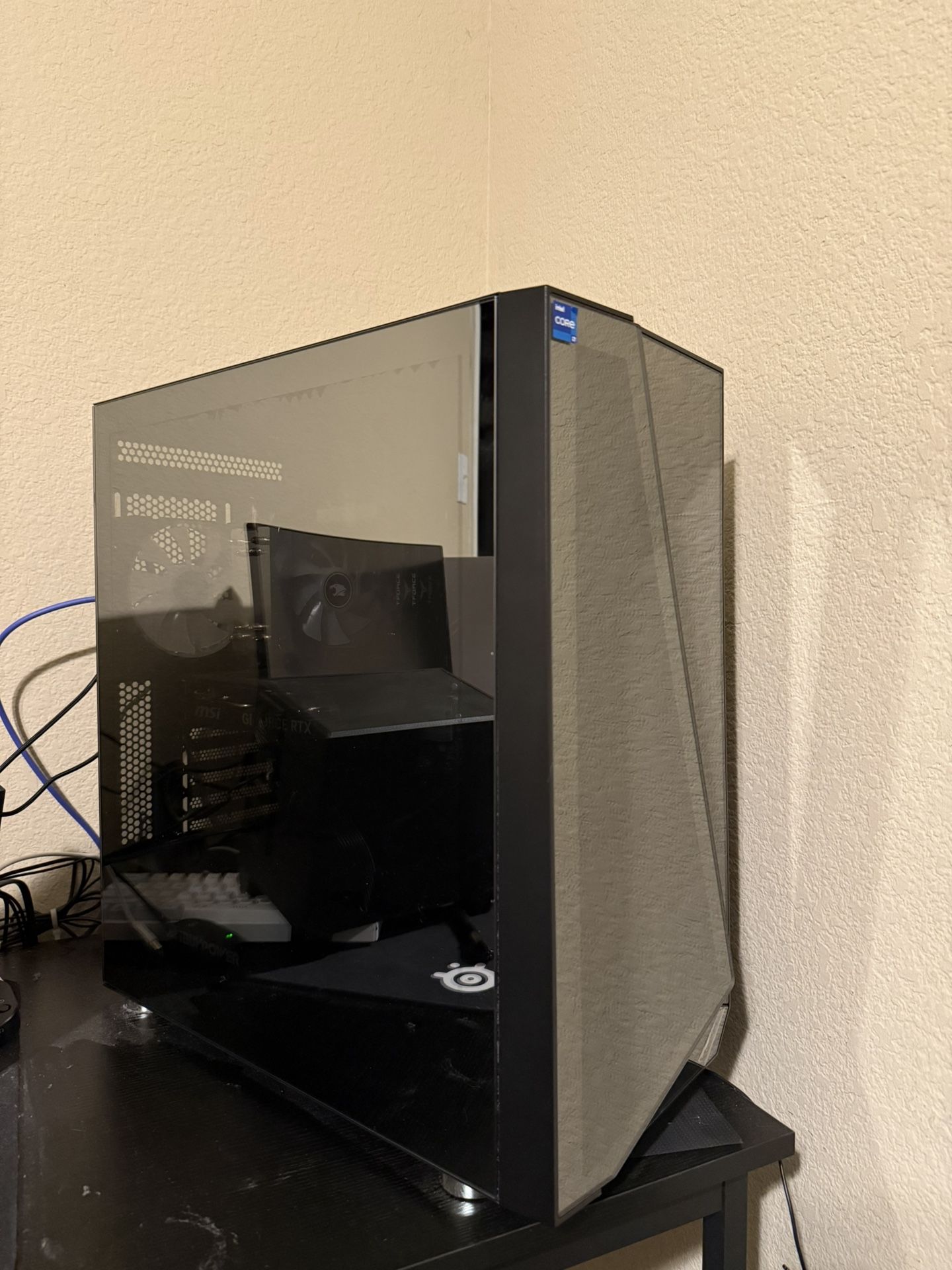 Selling pc i7 4060 ti (good specs)