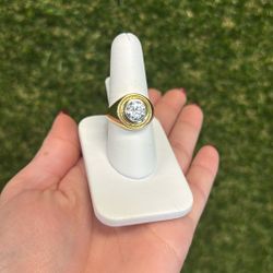 14kt Stone Ring 