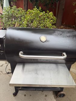 LOUISIANA BBQ/SMOKER PELLET GRILL